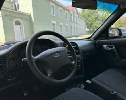 Серый ВАЗ 2111, объемом двигателя 1.6 л и пробегом 170 тыс. км за 2600 $, фото 5 на Automoto.ua