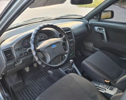 Сірий ВАЗ 2111, об'ємом двигуна 1.6 л та пробігом 145 тис. км за 3200 $, фото 10 на Automoto.ua