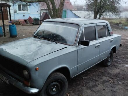 Серый ВАЗ 2111, объемом двигателя 1 л и пробегом 100 тыс. км за 284 $, фото 1 на Automoto.ua