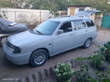 Сірий ВАЗ 2111, об'ємом двигуна 1.5 л та пробігом 215 тис. км за 1341 $, фото 1 на Automoto.ua