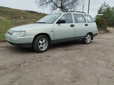 Серый ВАЗ 2111, объемом двигателя 1.5 л и пробегом 140 тыс. км за 2600 $, фото 1 на Automoto.ua