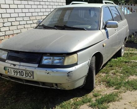 Серый ВАЗ 2111, объемом двигателя 2 л и пробегом 260 тыс. км за 672 $, фото 1 на Automoto.ua