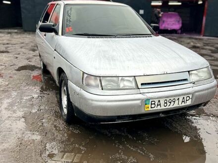 Серый ВАЗ 2111, объемом двигателя 1.5 л и пробегом 200 тыс. км за 900 $, фото 1 на Automoto.ua