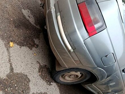 Серый ВАЗ 2111, объемом двигателя 1.6 л и пробегом 279 тыс. км за 700 $, фото 1 на Automoto.ua