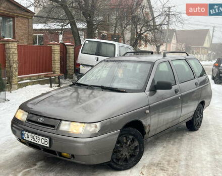 Серый ВАЗ 2111, объемом двигателя 1.6 л и пробегом 260 тыс. км за 1300 $, фото 1 на Automoto.ua