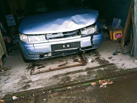 Серый ВАЗ 2111, объемом двигателя 1.6 л и пробегом 100 тыс. км за 1000 $, фото 1 на Automoto.ua