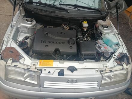 Серый ВАЗ 2111, объемом двигателя 1.6 л и пробегом 123 тыс. км за 3200 $, фото 1 на Automoto.ua