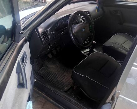 Серый ВАЗ 2111, объемом двигателя 1.6 л и пробегом 167 тыс. км за 1000 $, фото 1 на Automoto.ua