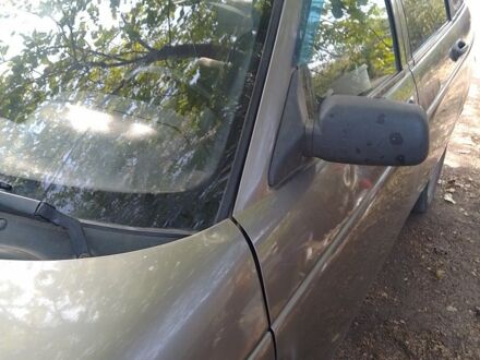 Сірий ВАЗ 2111, об'ємом двигуна 1.6 л та пробігом 320 тис. км за 1523 $, фото 1 на Automoto.ua