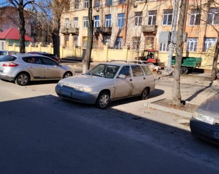 Серый ВАЗ 2111, объемом двигателя 1.6 л и пробегом 360 тыс. км за 1479 $, фото 1 на Automoto.ua