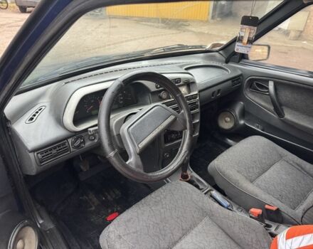 Синий ВАЗ 2111, объемом двигателя 1.5 л и пробегом 300 тыс. км за 950 $, фото 7 на Automoto.ua