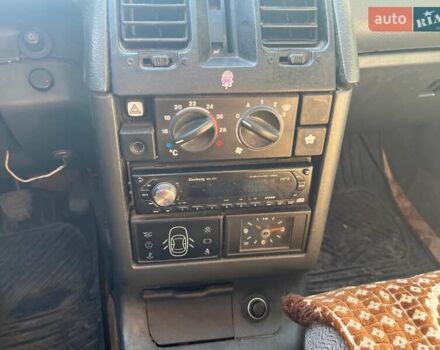 Синий ВАЗ 2111, объемом двигателя 1.5 л и пробегом 250 тыс. км за 1500 $, фото 6 на Automoto.ua