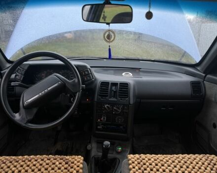 Синий ВАЗ 2111, объемом двигателя 1.5 л и пробегом 175 тыс. км за 1450 $, фото 9 на Automoto.ua