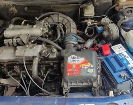 Синий ВАЗ 2111, объемом двигателя 1.5 л и пробегом 250 тыс. км за 1000 $, фото 10 на Automoto.ua