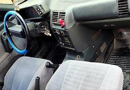 Синій ВАЗ 2111, об'ємом двигуна 1.5 л та пробігом 250 тис. км за 1400 $, фото 3 на Automoto.ua