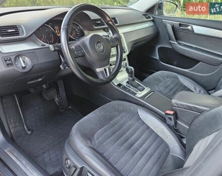 Синий ВАЗ 2111, объемом двигателя 1.6 л и пробегом 250 тыс. км за 905 $, фото 4 на Automoto.ua
