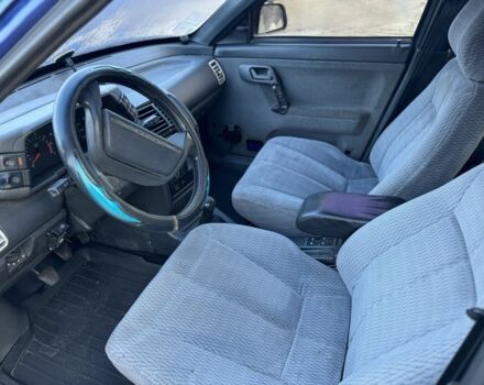 Синий ВАЗ 2111, объемом двигателя 1.5 л и пробегом 174 тыс. км за 1350 $, фото 5 на Automoto.ua