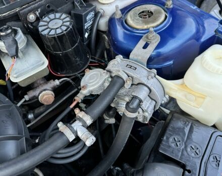 Синий ВАЗ 2111, объемом двигателя 1.5 л и пробегом 174 тыс. км за 1350 $, фото 10 на Automoto.ua