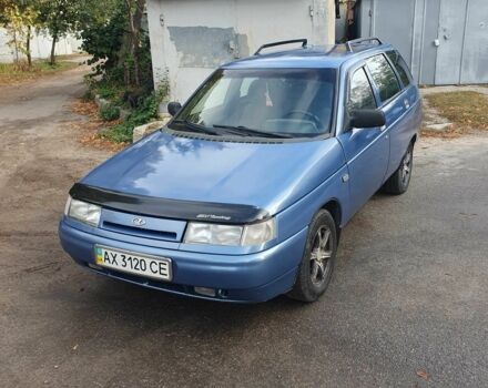 Синий ВАЗ 2111, объемом двигателя 1.5 л и пробегом 300 тыс. км за 1950 $, фото 1 на Automoto.ua