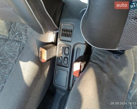 Синій ВАЗ 2111, об'ємом двигуна 1.5 л та пробігом 219 тис. км за 800 $, фото 5 на Automoto.ua
