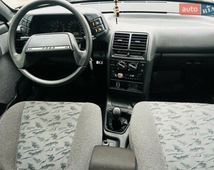 Синий ВАЗ 2111, объемом двигателя 1.6 л и пробегом 170 тыс. км за 2800 $, фото 11 на Automoto.ua