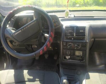 Синий ВАЗ 2111, объемом двигателя 1.6 л и пробегом 210 тыс. км за 1200 $, фото 12 на Automoto.ua