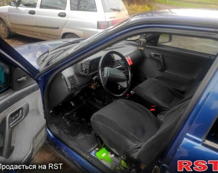 Синий ВАЗ 2111, объемом двигателя 1.6 л и пробегом 200 тыс. км за 2100 $, фото 3 на Automoto.ua
