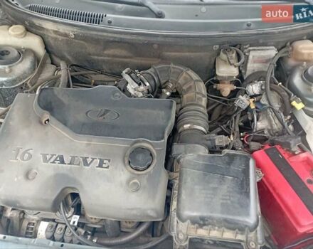 Синий ВАЗ 2111, объемом двигателя 1.6 л и пробегом 169 тыс. км за 1800 $, фото 8 на Automoto.ua