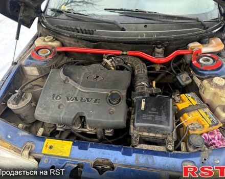 Синій ВАЗ 2111, об'ємом двигуна 1.6 л та пробігом 150 тис. км за 2250 $, фото 6 на Automoto.ua