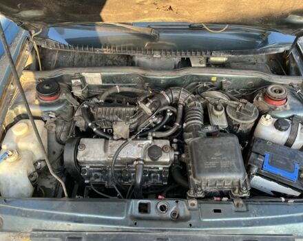 Зеленый ВАЗ 2111, объемом двигателя 1.6 л и пробегом 198 тыс. км за 1700 $, фото 1 на Automoto.ua