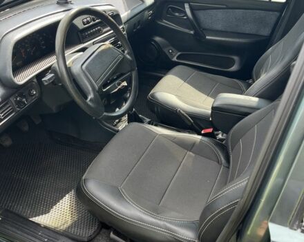 Зелений ВАЗ 2111, об'ємом двигуна 1.6 л та пробігом 183 тис. км за 2750 $, фото 4 на Automoto.ua