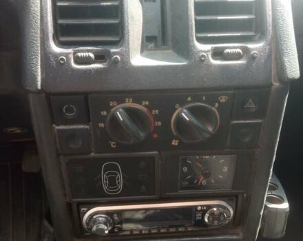 Зеленый ВАЗ 2111, объемом двигателя 1.5 л и пробегом 201 тыс. км за 1400 $, фото 11 на Automoto.ua