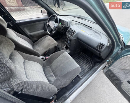 Зеленый ВАЗ 2111, объемом двигателя 0 л и пробегом 247 тыс. км за 1000 $, фото 6 на Automoto.ua