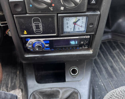 Зеленый ВАЗ 2111, объемом двигателя 0 л и пробегом 247 тыс. км за 1000 $, фото 14 на Automoto.ua