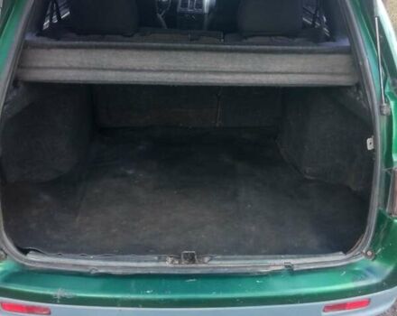 Зеленый ВАЗ 2111, объемом двигателя 1.5 л и пробегом 201 тыс. км за 1400 $, фото 2 на Automoto.ua