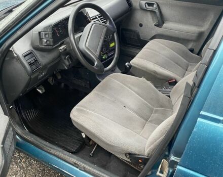 Зеленый ВАЗ 2111, объемом двигателя 1.5 л и пробегом 211 тыс. км за 1999 $, фото 7 на Automoto.ua