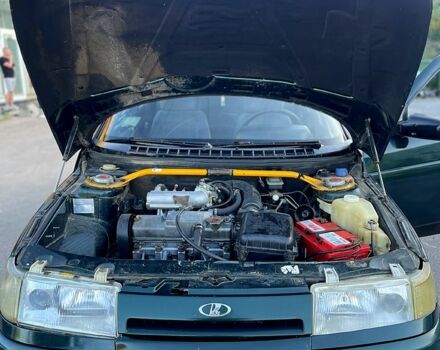 Зеленый ВАЗ 2111, объемом двигателя 1.5 л и пробегом 200 тыс. км за 1000 $, фото 4 на Automoto.ua