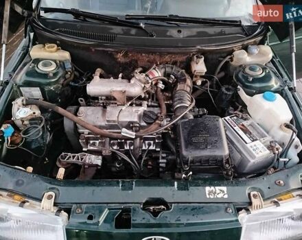 Зеленый ВАЗ 2111, объемом двигателя 1.5 л и пробегом 350 тыс. км за 1400 $, фото 6 на Automoto.ua