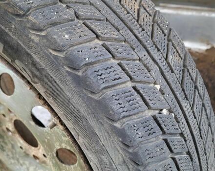 Зеленый ВАЗ 2111, объемом двигателя 1.6 л и пробегом 350 тыс. км за 1200 $, фото 2 на Automoto.ua