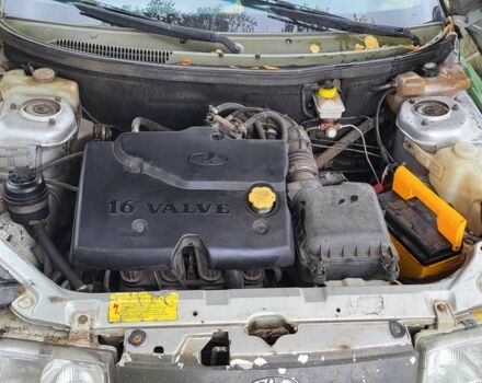 Зеленый ВАЗ 2111, объемом двигателя 1.6 л и пробегом 350 тыс. км за 1200 $, фото 10 на Automoto.ua