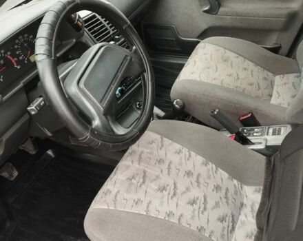 Зеленый ВАЗ 2111, объемом двигателя 1.6 л и пробегом 323 тыс. км за 1000 $, фото 2 на Automoto.ua