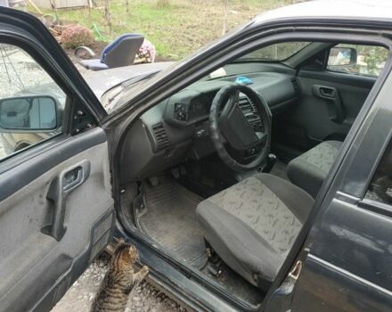 Зеленый ВАЗ 2111, объемом двигателя 1.6 л и пробегом 170 тыс. км за 1538 $, фото 3 на Automoto.ua