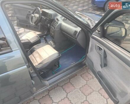 Зеленый ВАЗ 2111, объемом двигателя 1.6 л и пробегом 290 тыс. км за 1650 $, фото 8 на Automoto.ua