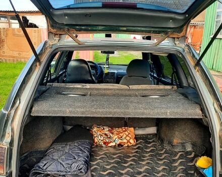 Зеленый ВАЗ 2111, объемом двигателя 1.6 л и пробегом 280 тыс. км за 2200 $, фото 5 на Automoto.ua