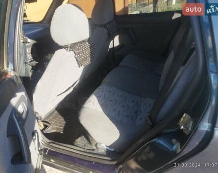 Зелений ВАЗ 2111, об'ємом двигуна 1.6 л та пробігом 288 тис. км за 2000 $, фото 12 на Automoto.ua