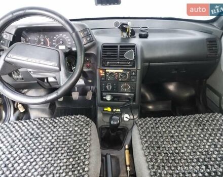 Зелений ВАЗ 2111, об'ємом двигуна 1.6 л та пробігом 288 тис. км за 2000 $, фото 20 на Automoto.ua