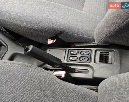 Зелений ВАЗ 2111, об'ємом двигуна 1.6 л та пробігом 137 тис. км за 2110 $, фото 24 на Automoto.ua