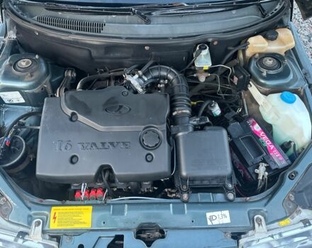 Зеленый ВАЗ 2111, объемом двигателя 1.6 л и пробегом 193 тыс. км за 2650 $, фото 7 на Automoto.ua