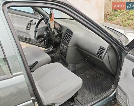 Зелений ВАЗ 2111, об'ємом двигуна 1.6 л та пробігом 137 тис. км за 2110 $, фото 20 на Automoto.ua