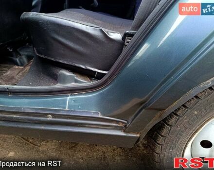 Зеленый ВАЗ 2111, объемом двигателя 1.6 л и пробегом 77 тыс. км за 3000 $, фото 5 на Automoto.ua